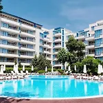 Private Excelsior 3* Napospart
